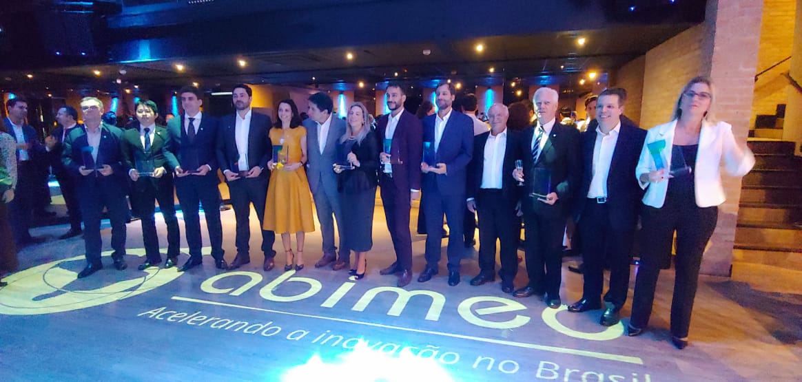 Reconhecimento Abimed pelos 23 anos de parceria